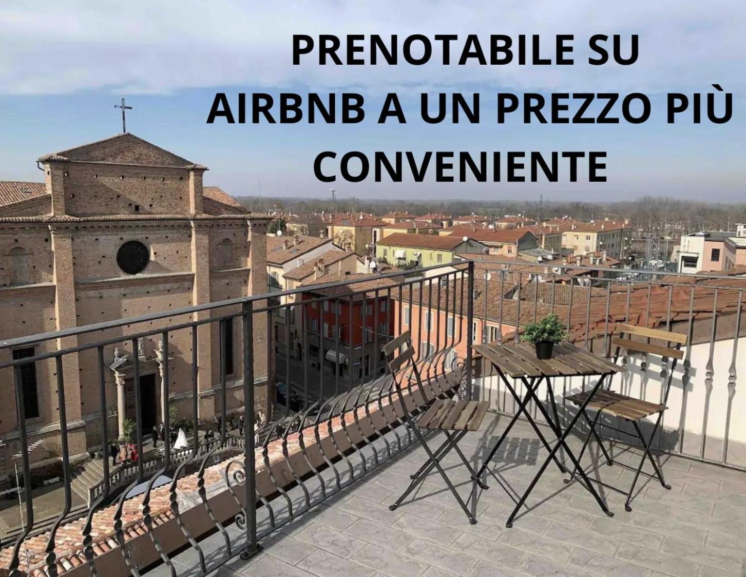 Ferienwohnung Mansarda Con Vista In Centro A Piacenza Exterior foto